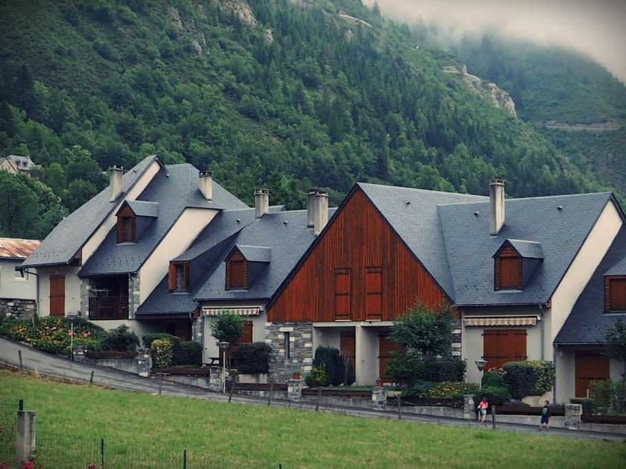 Chalet De Charme A Saint Lary - 维格奈科 外观 照片